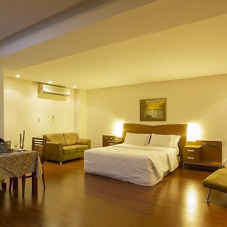 Master Plaza Hotel 巴巴塞纳 外观 照片